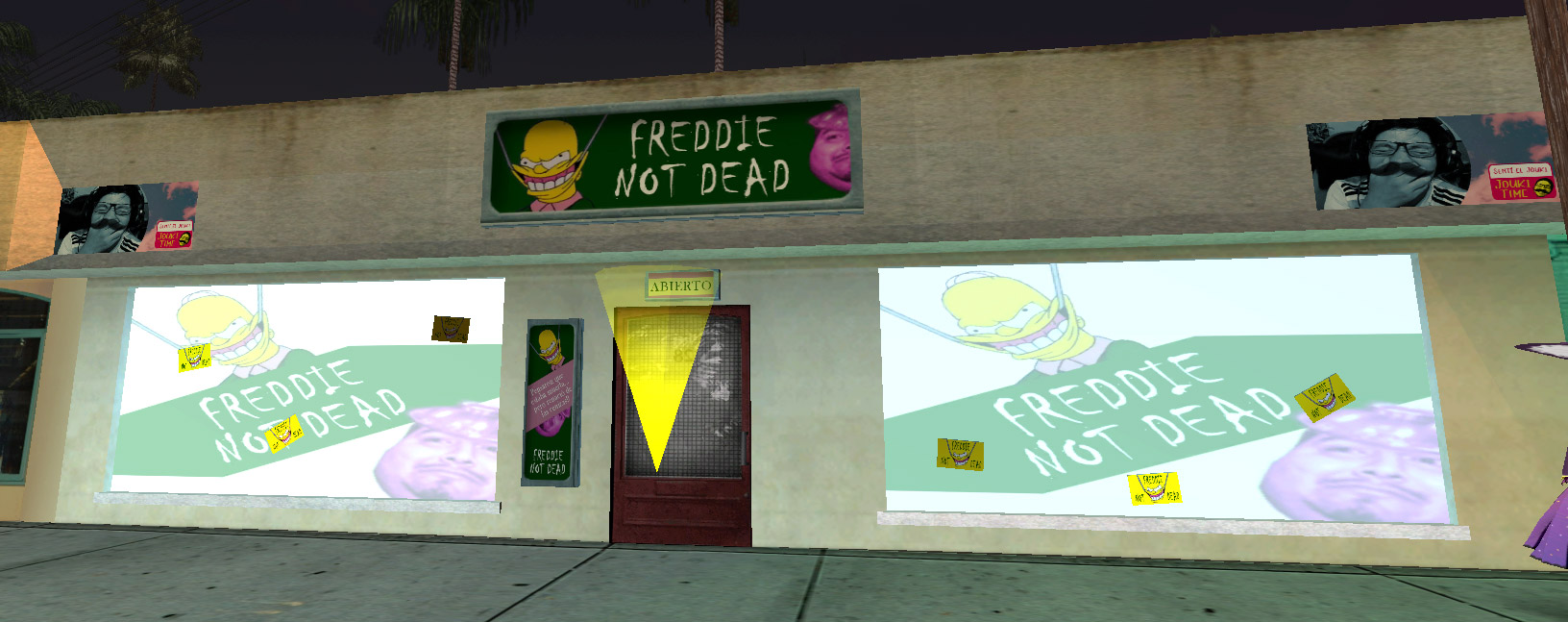 imagen del local de freddie not dead visto desde afuera, es un local de paredes blancas despintadas,
                            con el cartel del local con su nombre, una imagen de la imagen que usa freddie reborn que es la cara de 
                            homero simpson en el capítulo de noche de brujas en el que flanders es el amo incuestionable del mundo, 
                            cuando le fuerzan a sonreír con unos ganchos, y del otro lado del nombre hay un pou nes con el sombrerito 
                            metálico de la película de Omedo y Porcel de Monguito, las ventanas tienen una imagen similar, y hay dos 
                            carteles de la marca jouki time con una imagen de coffe riendo